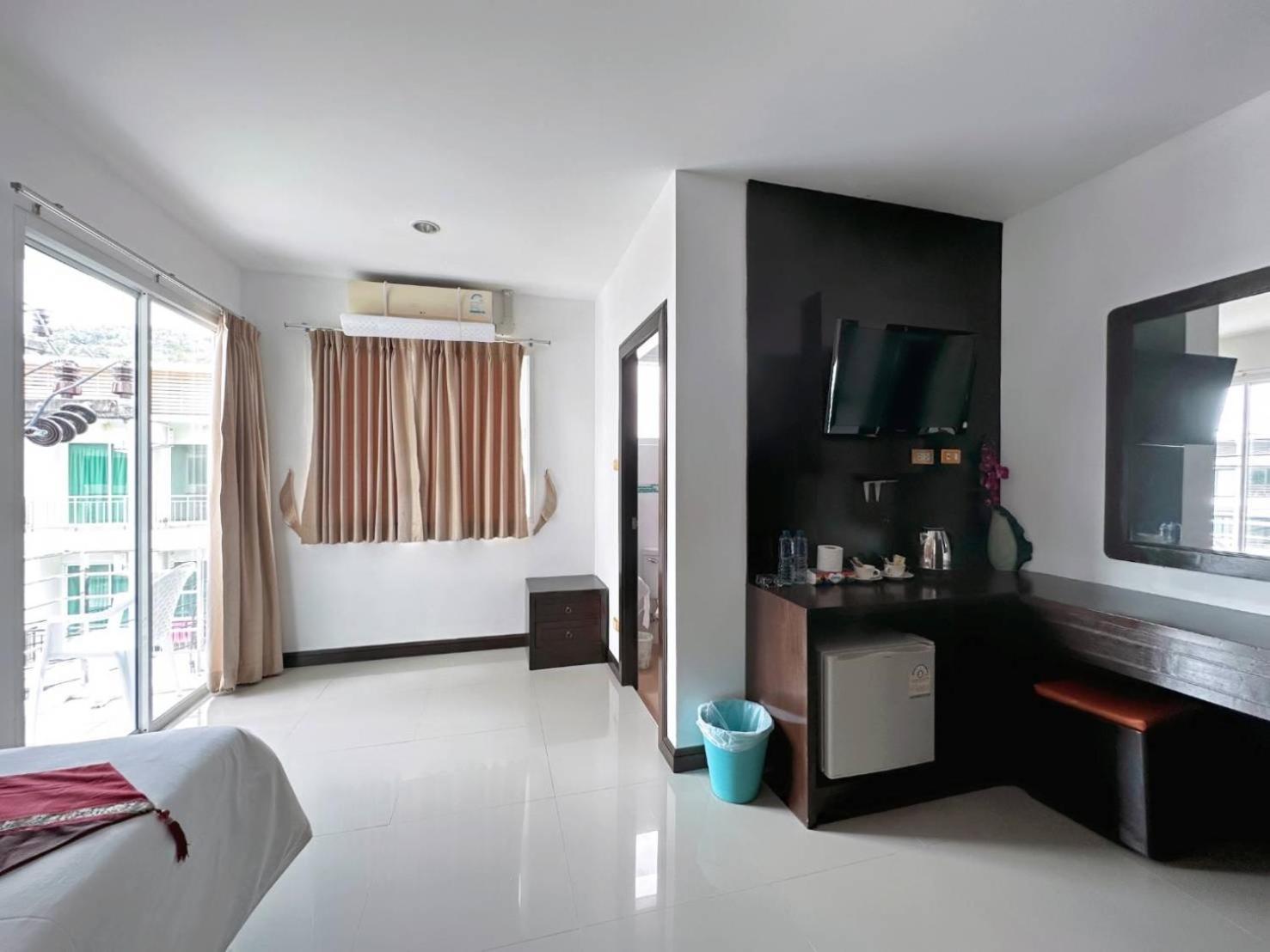 Abby'S House Hotel Patong Exteriör bild