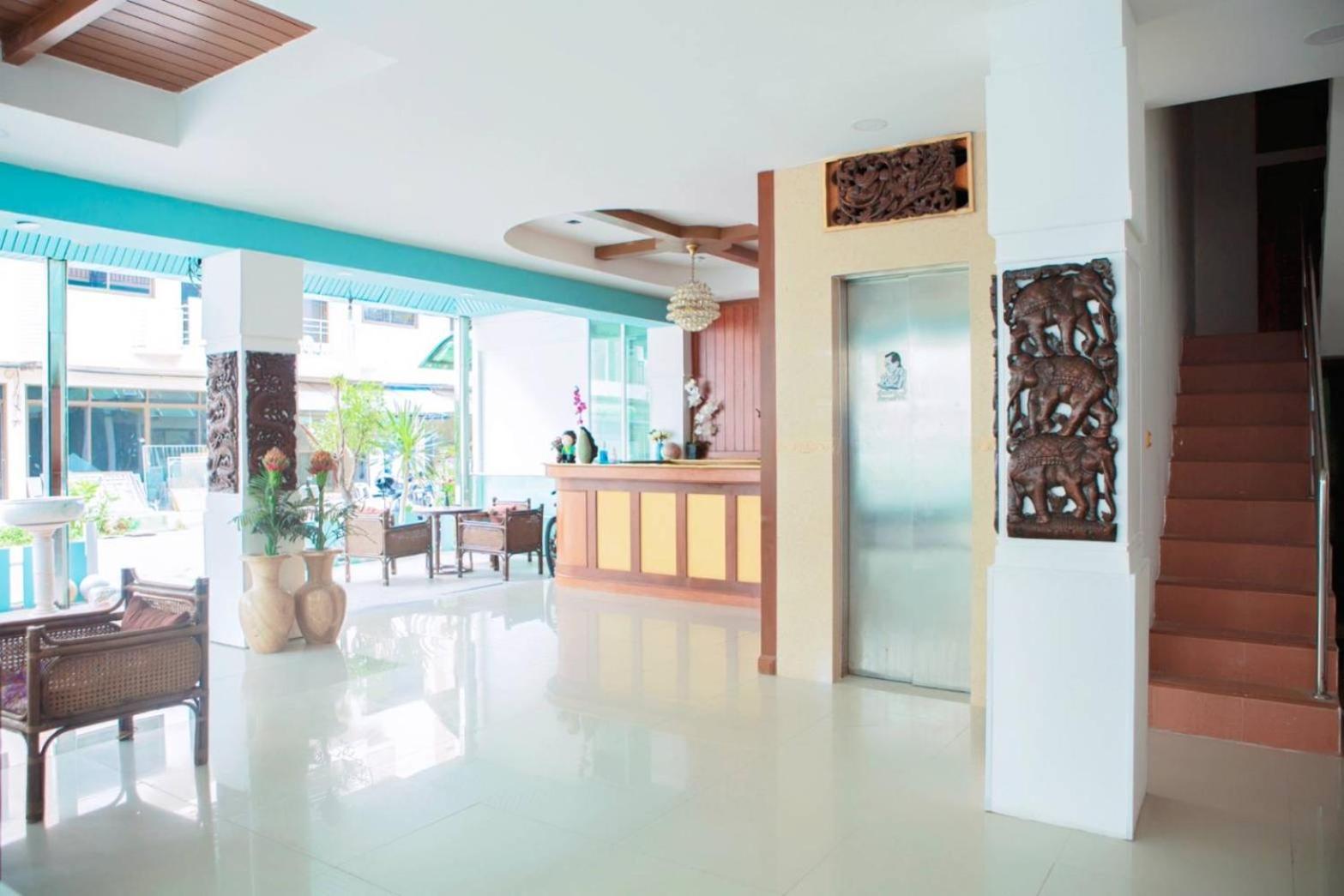 Abby'S House Hotel Patong Exteriör bild