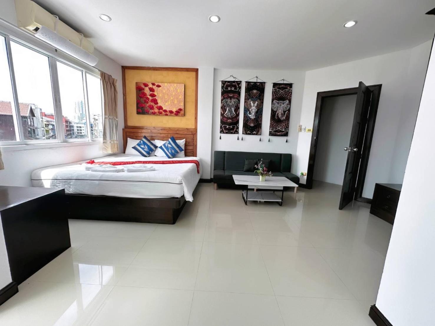 Abby'S House Hotel Patong Exteriör bild
