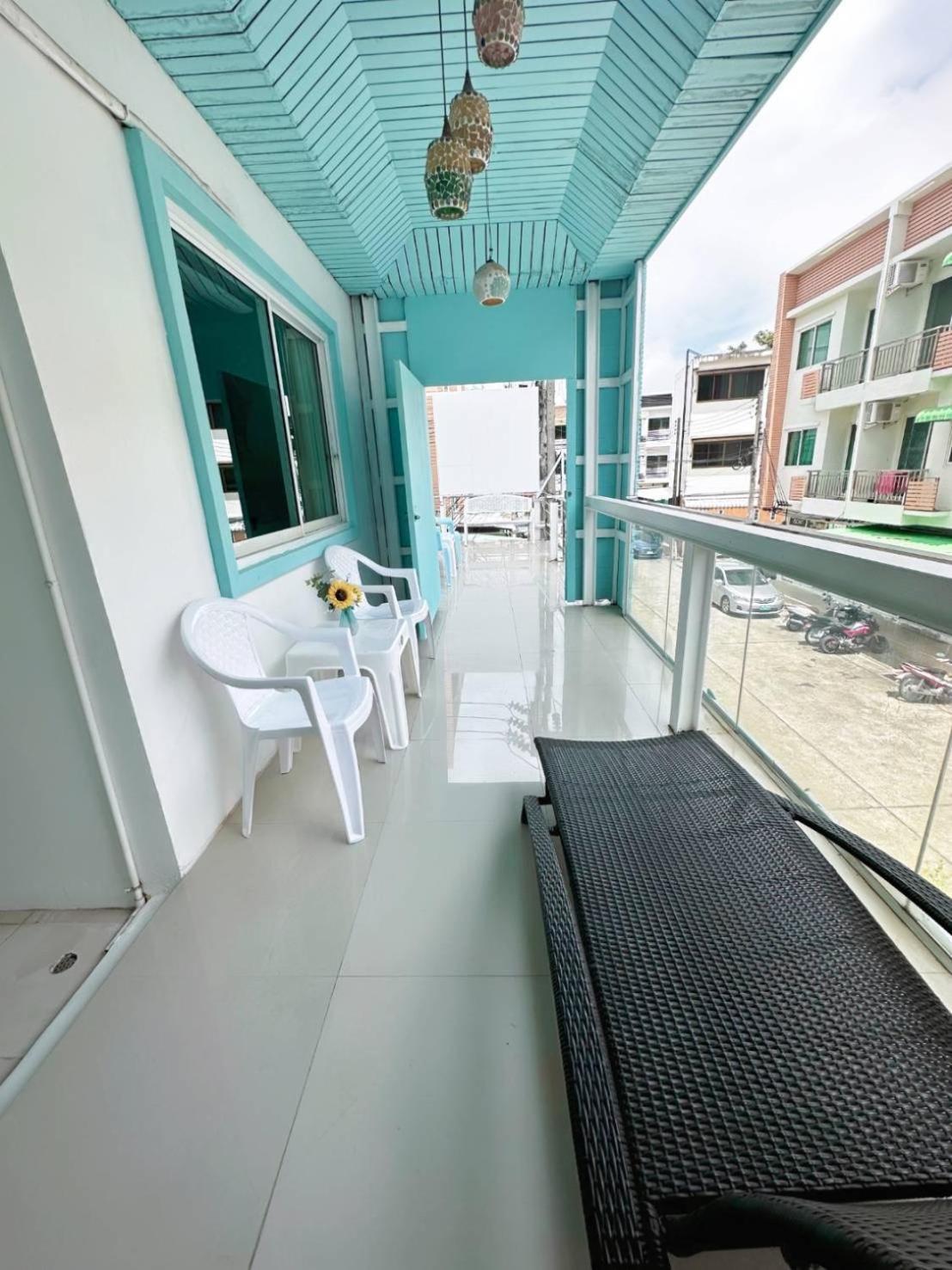 Abby'S House Hotel Patong Exteriör bild