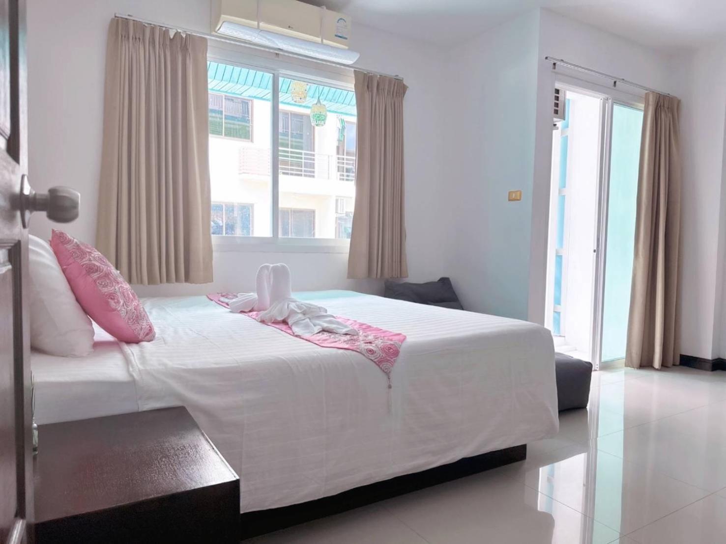 Abby'S House Hotel Patong Exteriör bild
